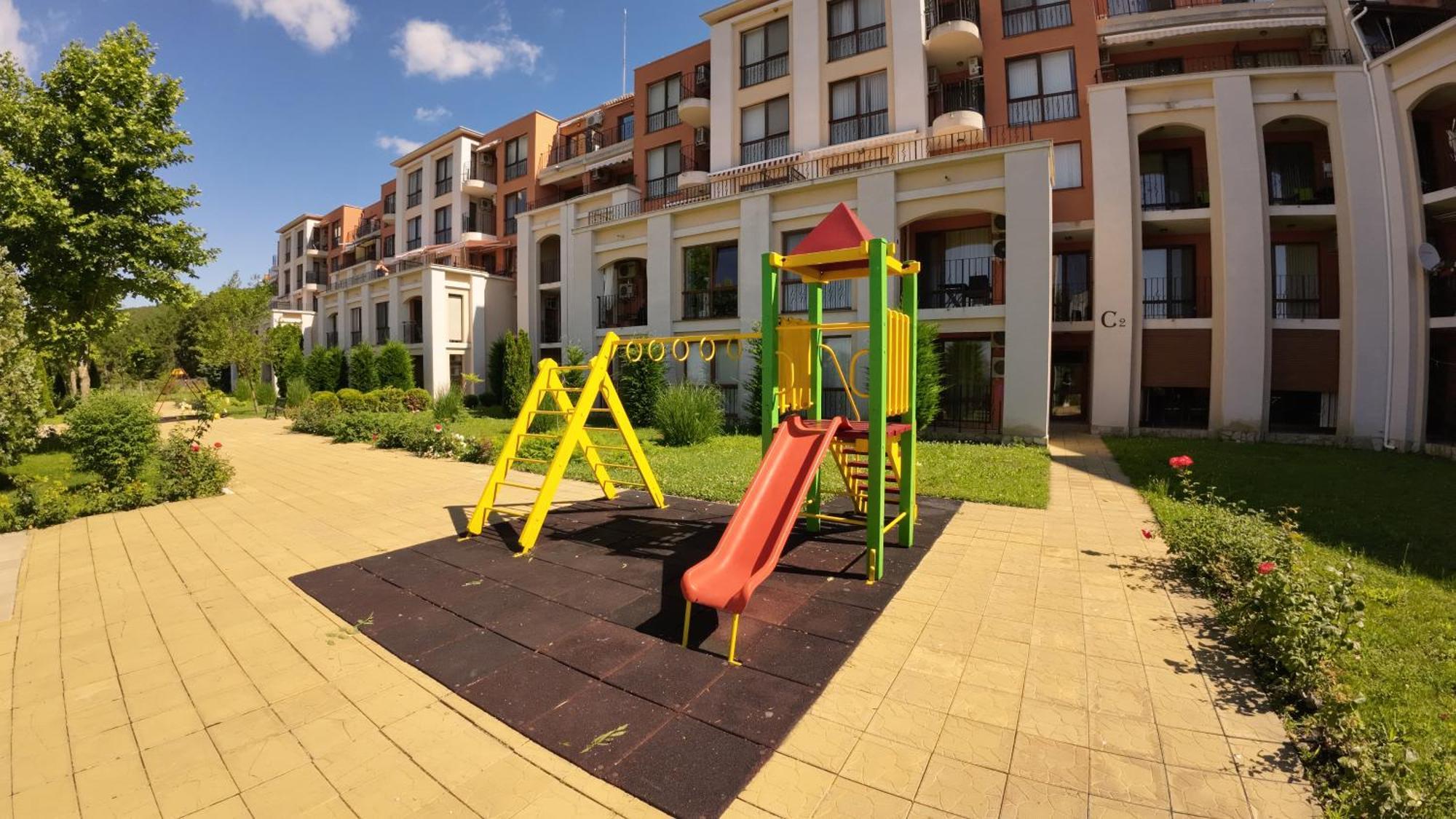 William'S Apartments - Second Cozy Studio Свети Влас Екстериор снимка