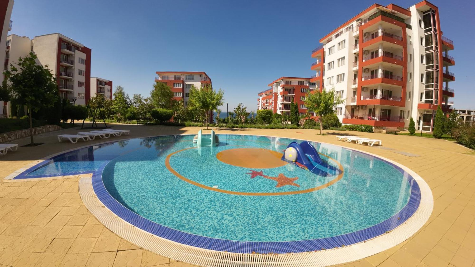 William'S Apartments - Second Cozy Studio Свети Влас Екстериор снимка
